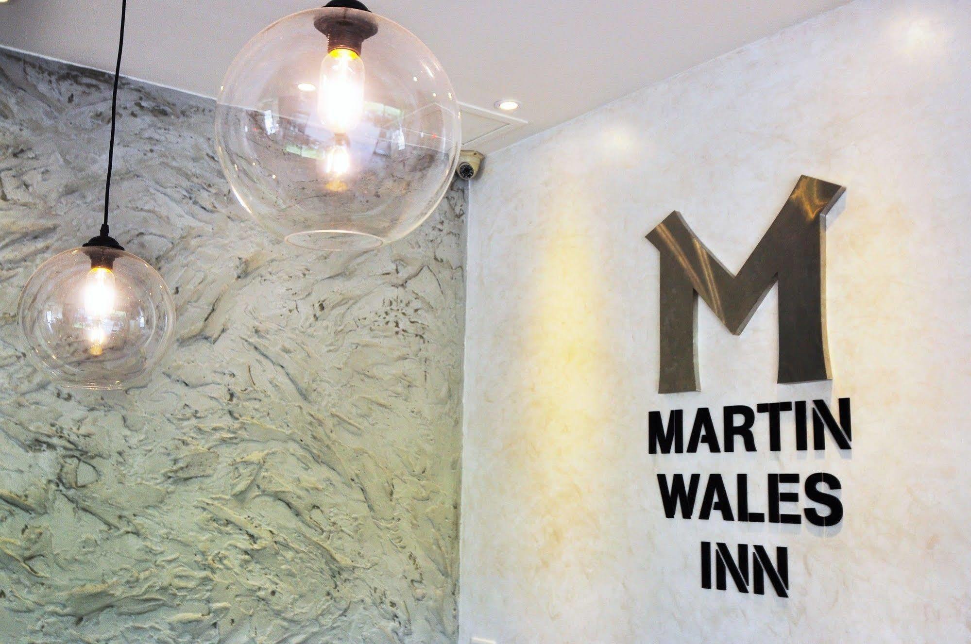 Martin Wales Inn Kenting Exteriör bild